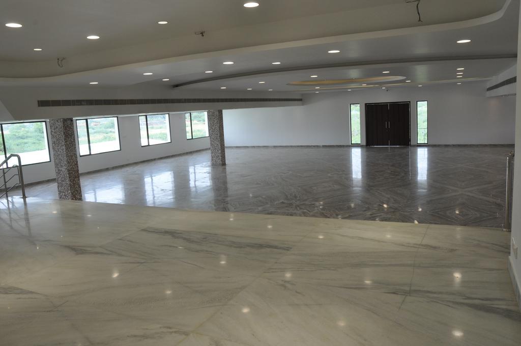 Hotel King Paradise Tiruchirappalli Exteriér fotografie